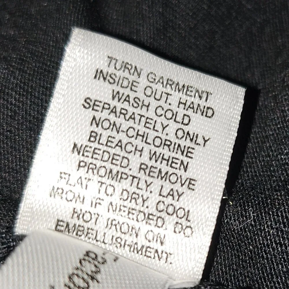 RESORT READY EXPRESS BLACK  and SILVER SLEEVELESS MINI DRESS SIZE XS - Picture 9 of 9